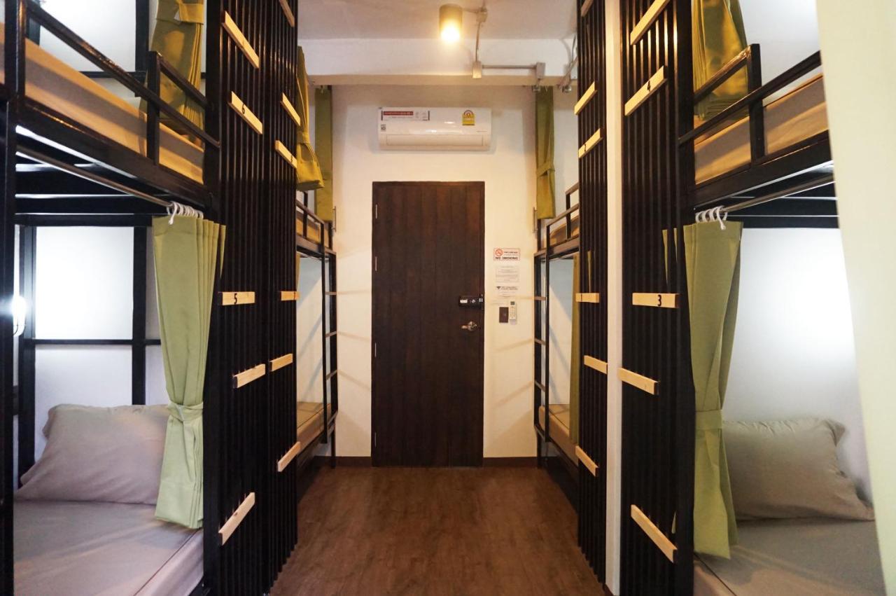 Feel Good Bangkok Hostel Exterior foto